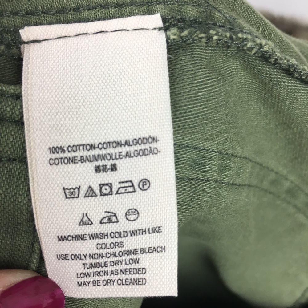 🛍 Free People Raw and Patched Short Moss NWT - Picture 7 of 7